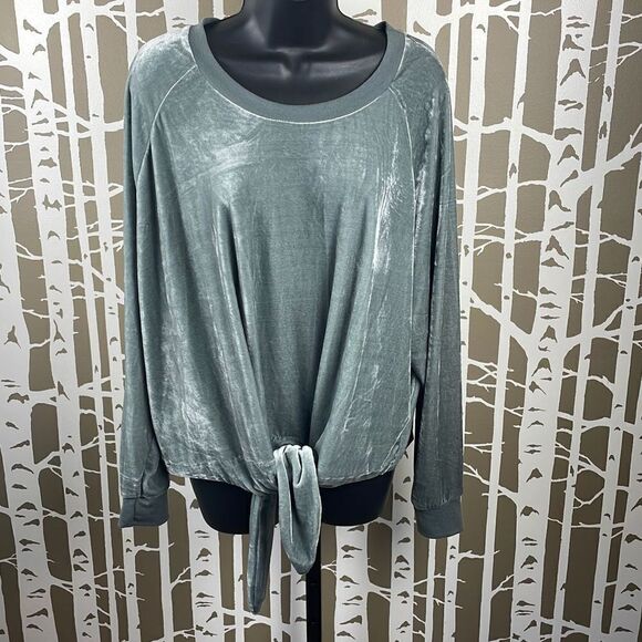 RDI Sage Green Velvet Tie Front Sweatshirt size M - Picture 1 of 6
